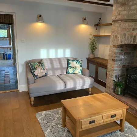 71 Main Street * Bishopthorpe